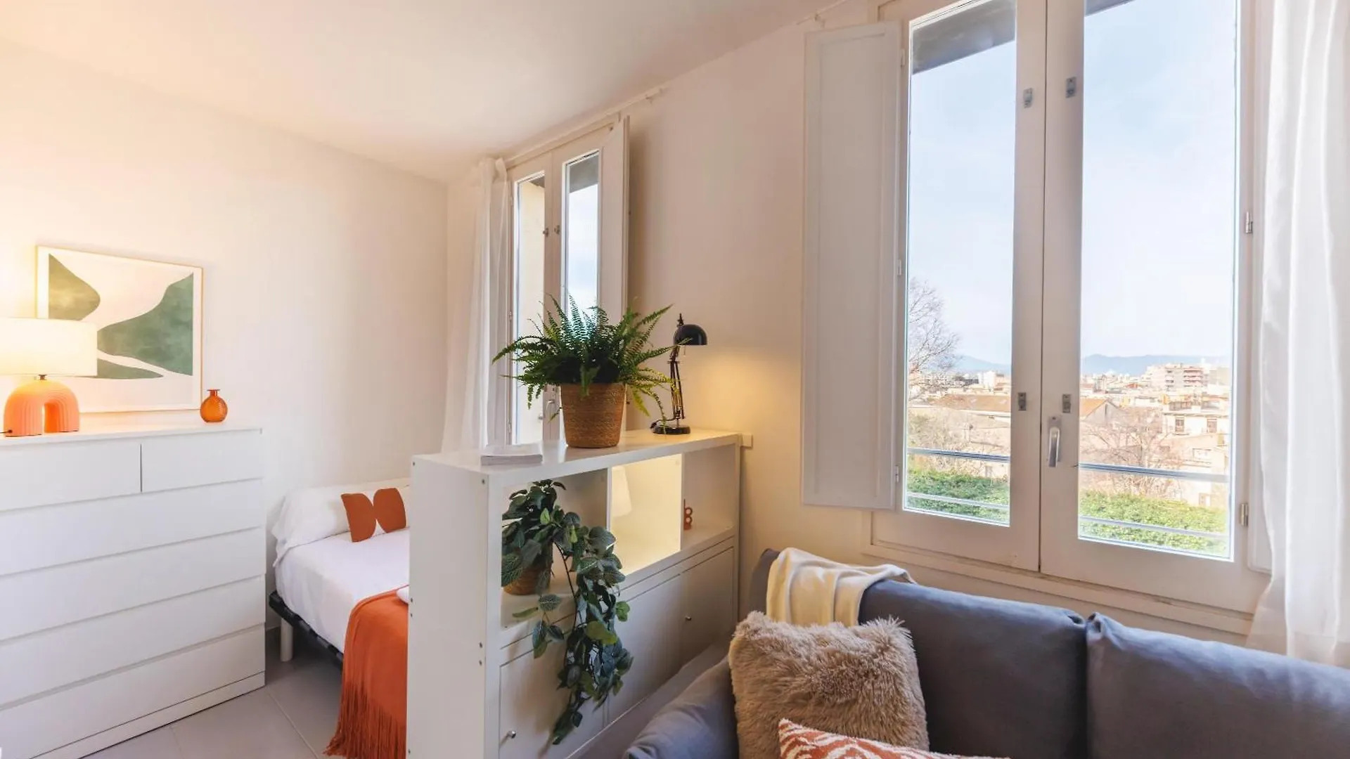 Bravissimo Fellini Studio Girona